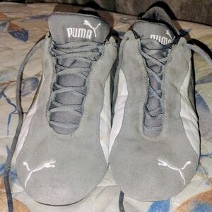 Men's Puma Gray and White Sneakers(13)
